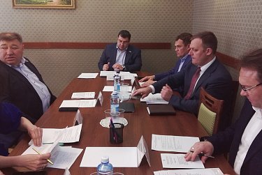 Депутаты поддержат уязвимые отрасли новыми льготами 